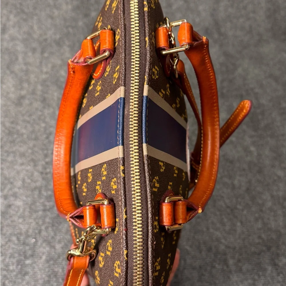 Dooney & Bourke New York Yankees‎ Satchel Crossbody Bag